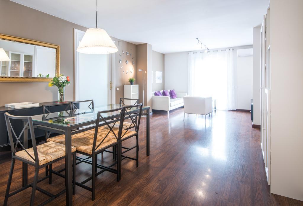 Ferienwohnung Be Barcelona Eixample Urquinaona II Exterior foto