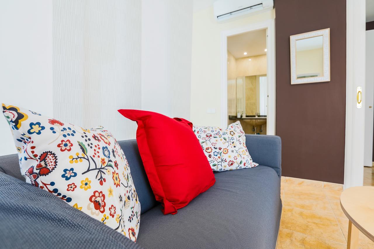 Ferienwohnung Be Barcelona Eixample Urquinaona II Exterior foto
